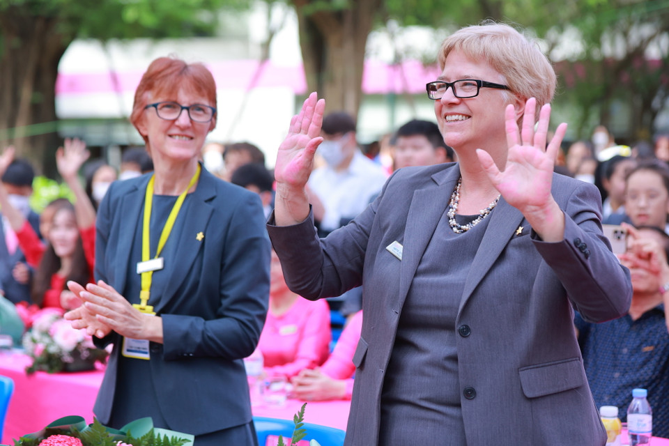 Thông qua Quỹ, đã có gần 150 học bổng với tổng trị giá 120 tỷ đồng đã được dành tặng cho học sinh TH School các cấp học. (Ảnh: Minh Sơn/Vietnam+)