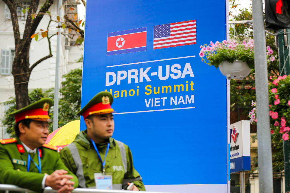 Theo Thượng tá Nguyễn Thành Long, Trưởng phòng Tham mưu Công an thành phố Hà Nội, các phương án bảo vệ hội nghị này sẽ được triển khai ở cấp độ cao nhất. (Ảnh: Minh Sơn/Vietnam+)