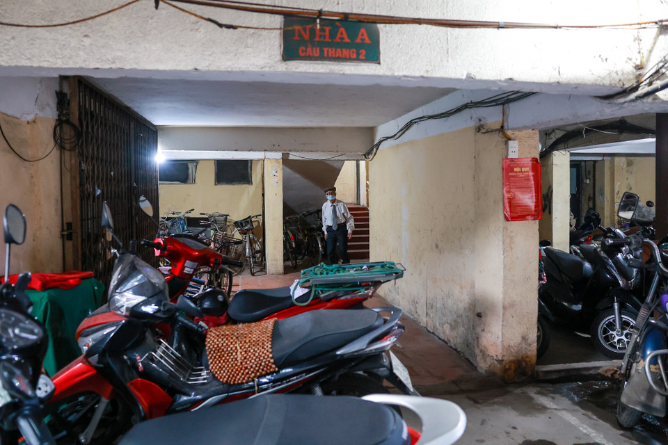 Đây cũng là một ngày Chủ nhật đặc biệt khi ông Phạm Văn Ca cùng gần 69 triệu cử tri trên toàn quốc sẽ tiến hành bỏ phiếu bầu cử. (Ảnh: Minh Sơn/Vietnam+)