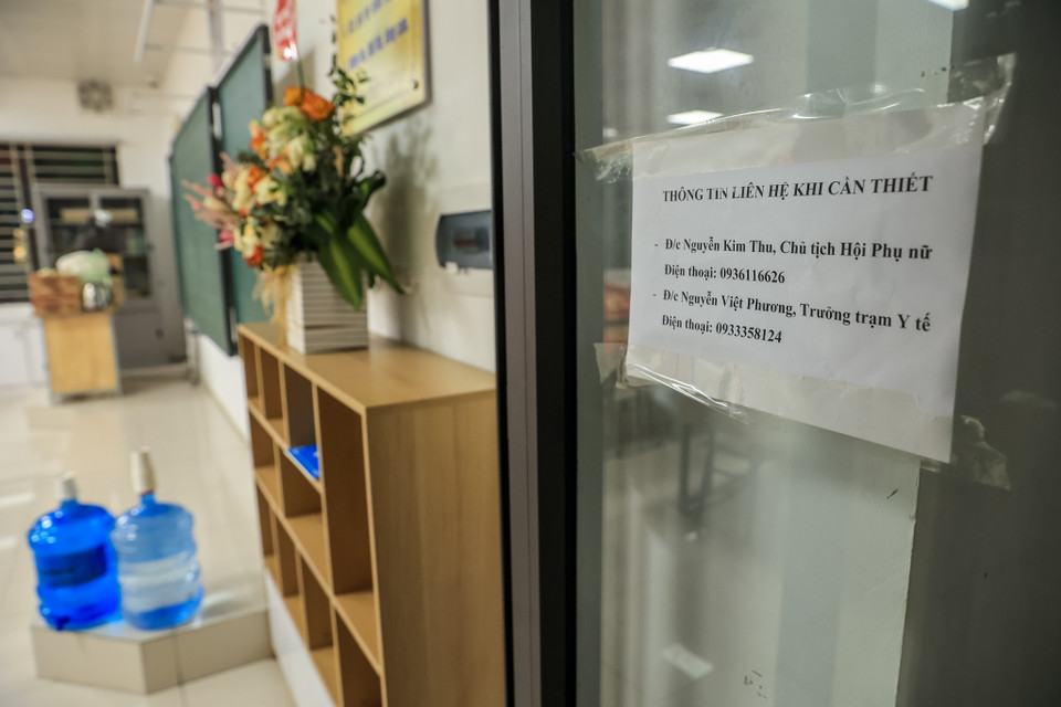 Phường Tân Mai cũng đã thành lập các tổ công tác gồm các ban ngành đoàn thể để hỗ trợ người dân. (Ảnh: Minh Sơn/Vietnam+)