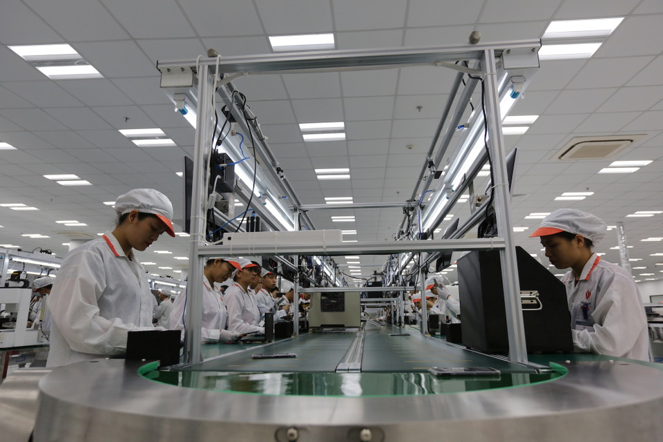 Với công suất 5 triệu sản phẩm mỗi năm, công nghệ của VinSmart được phát triển trên nền tảng tiêu chuẩn của châu Âu. (Ảnh: Sơn Hiền/Vietnam+)