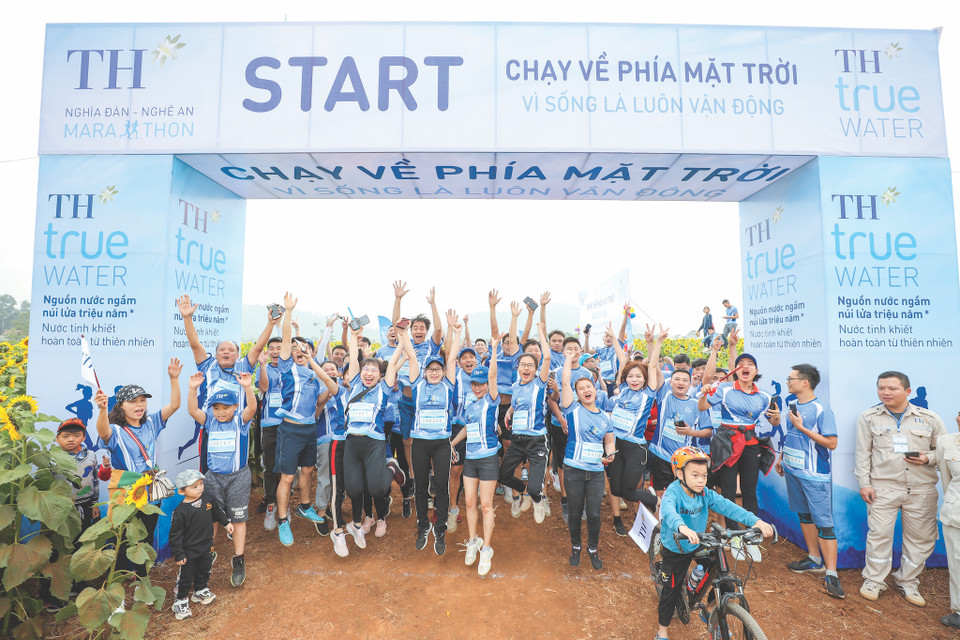 Đây là thành quả của việc TH xác định 'hạnh phúc tại nơi làm việc' là được cống hiến và trưởng thành, được làm công việc có ý nghĩa, là trạng thái khoẻ mạnh về cả thể chất lẫn tinh thần. (Ảnh: Tập đoàn TH)