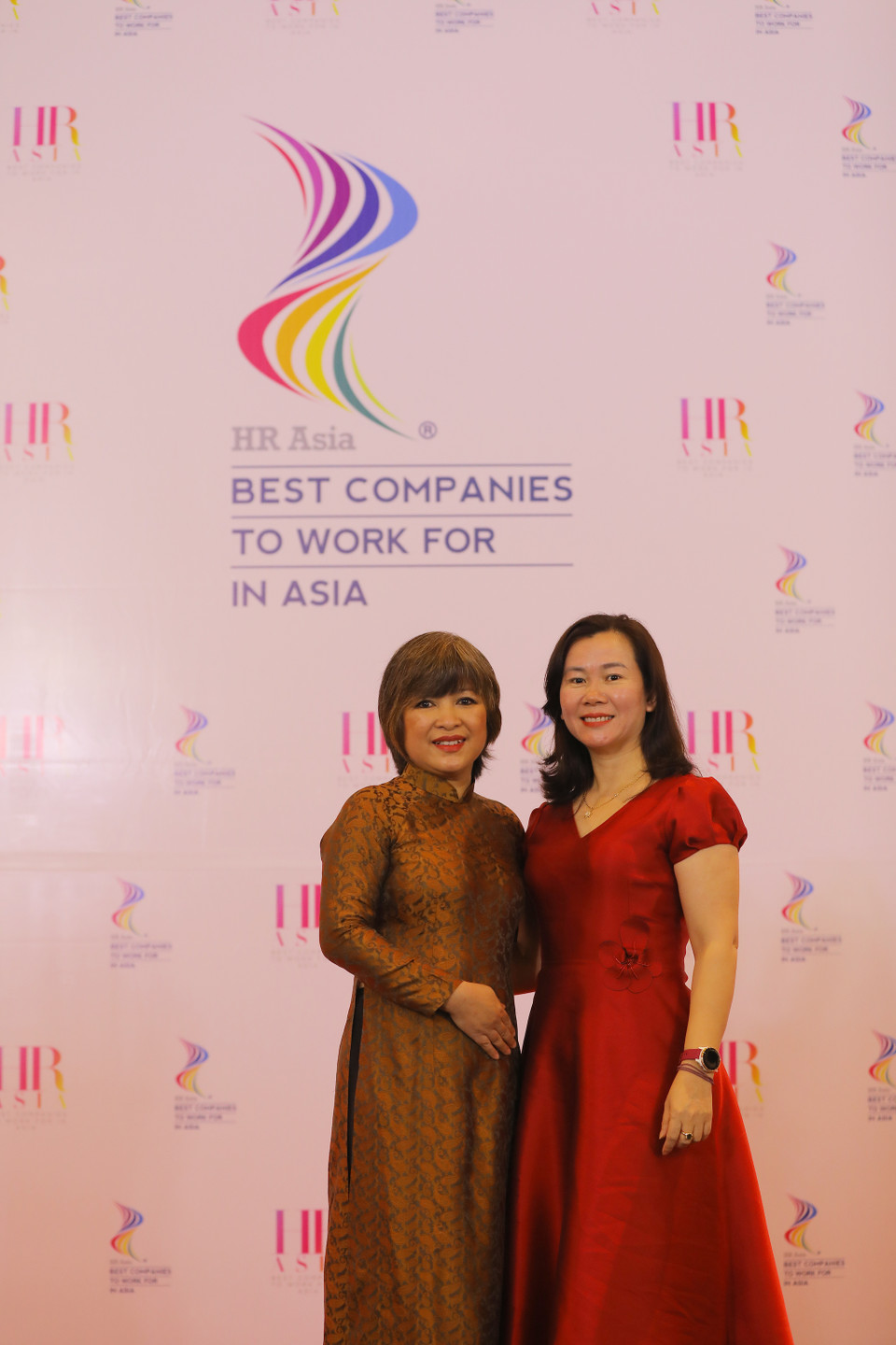 Theo đánh giá của HR Asia, Tập đoàn TH sở hữu chiến lược nhân sự vượt trội với 3 trọng tâm: Xây dựng văn hóa làm việc hiệu suất cao; xây dựng môi trường làm việc hạnh phúc và phát triển một hệ thống quản trị nhân sự bền vững. (Ảnh: Tập đoàn TH)