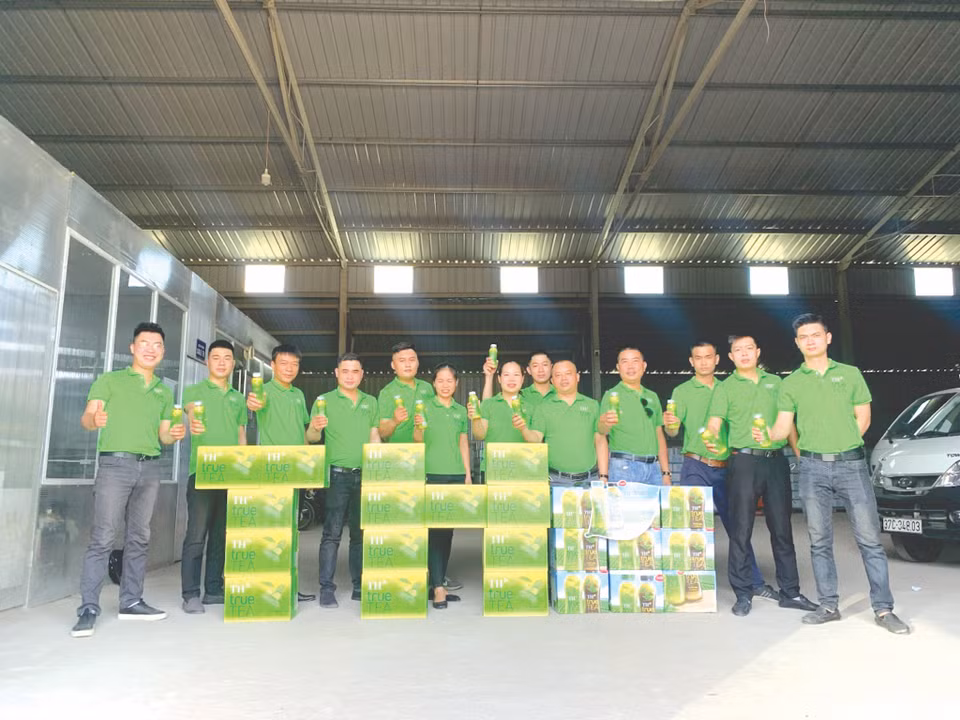 Nhân viên có cùng sở thích lành mạnh trên toàn tập đoàn cũng được kết nối qua các nhóm như: Câu lạc bộ trồng cây, xe đạp, chạy bộ, cầu lông, người TH yêu đọc sách… (Ảnh: Tập đoàn TH)