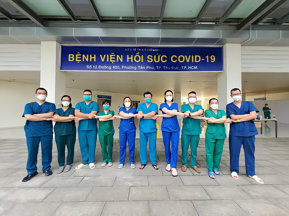 Bác sỹ Bình hồi tưởng, Thành phố Hồ Chí Minh hồi ấy có thể gọi là 'rốn bệnh' với tỷ lệ tử vong cao. Thực sự không có từ ngữ nào miêu tả được thực trạng lúc ấy cả. (Ảnh: NVCC)