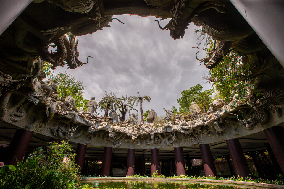 Chùa Thiên Hưng không chỉ là một công trình tôn giáo – văn hóa mà còn trở thành bức tranh nghệ thuật được phác họa qua 'nét vẽ' tinh tế của vị họa sĩ tài ba. (Ảnh: Minh Sơn/Vietnam+)