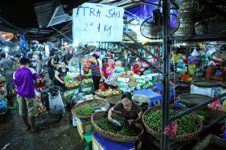Từ 0 giờ đến 5 giờ sáng là quãng thời gian nhộn nhịp nhất tại đây. (Ảnh: Minh Sơn/Vietnam+)