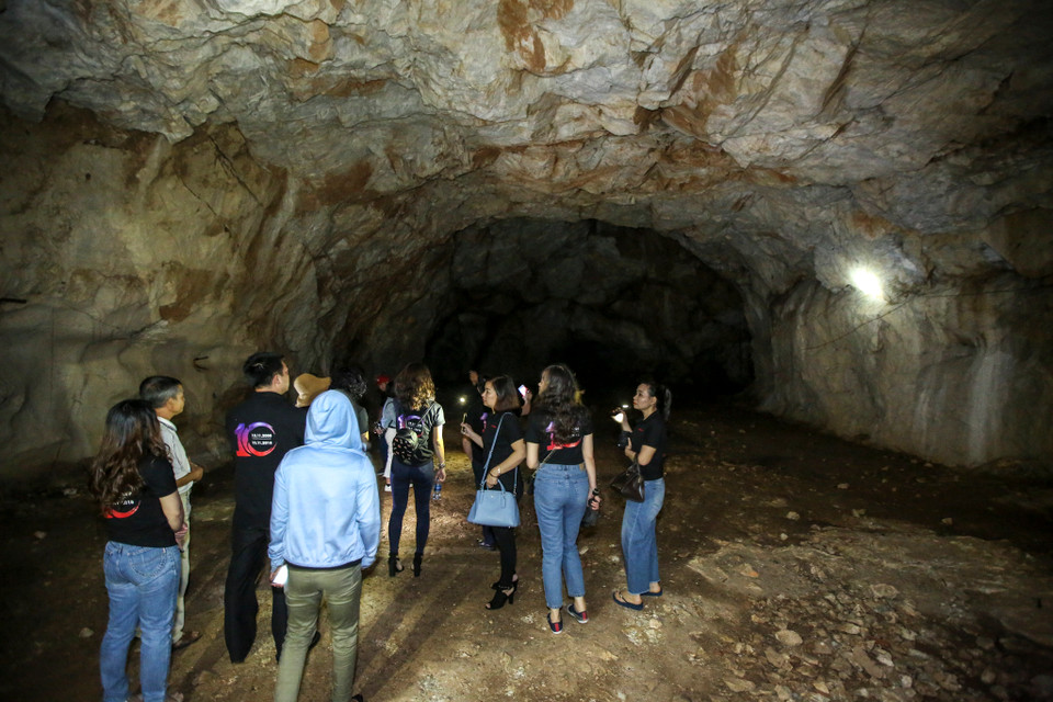 Đài thu phát T6A đặt tại động Hoàng Xá dưới chân núi Tượng Linh được xây dựng trước. Sau đó, đài thu T6B nằm cách đó khoảng 2km, được xây dựng vào năm 1967 dưới chân núi Sơn Tượng. (Ảnh: Minh Sơn/Vietnam+)