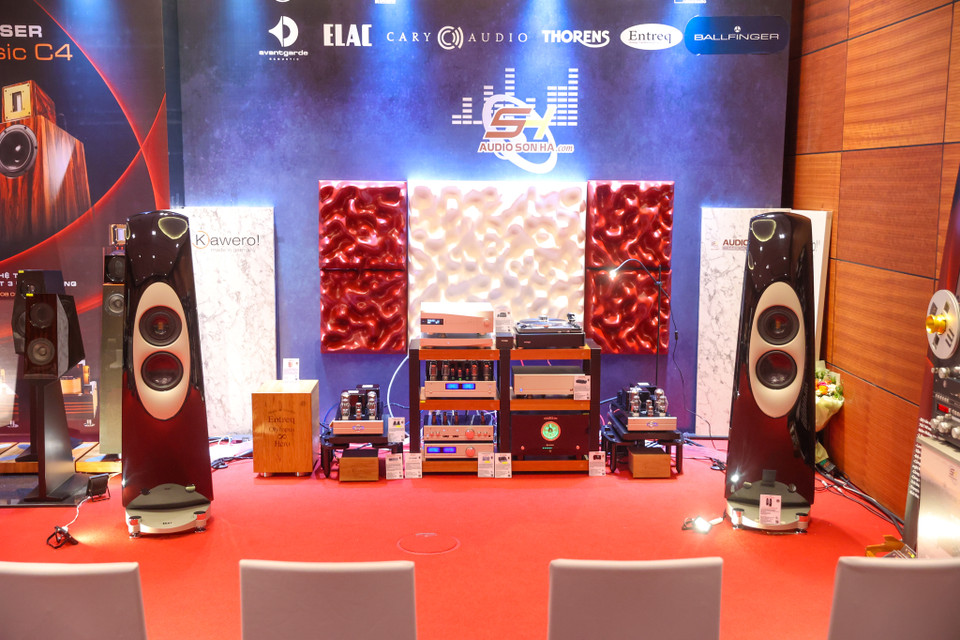 Concentro.2 đại diện cho phân khúc cao cấp nhất của ELAC. Là mẫu loa đầu bảng của ELAC- Concentro.2 hội tụ nhiều công nghệ làm nên danh tiếng của ELAC trên toàn cầu. (Ảnh: Minh Sơn/Vietnam+)