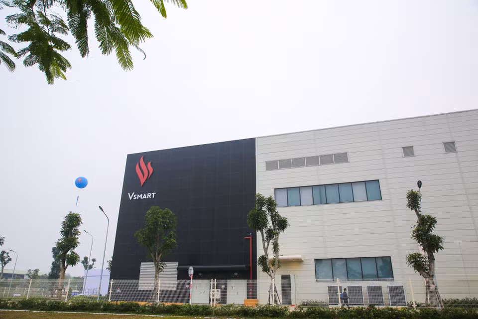 Tổ hợp Nhà máy sản xuất thiết bị điện tử VinSmart tại Khu công nghệ cao Hòa Lạc có diện tích gần 14,8 hecta, tổng công suất 125 triệu thiết bị/năm. (Ảnh: Minh Sơn/Vietnam+) 