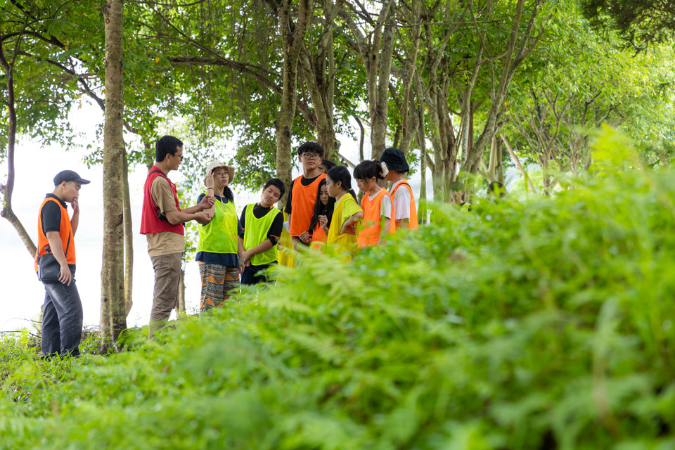 Trại Hè có sự tham gia của 12 bạn nhỏ cùng với đó là các thạc sĩ, chuyên gia tâm lý với lứa tuổi dậy thì và tiền dậy thì, các thầy cô quản lý trại sinh có nhiều kinh nghiệm. (Ảnh: Minh Sơn/Vietnam+)