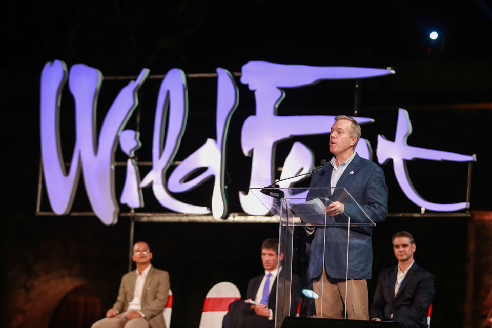 Đại sứ Mỹ tại Việt Nam, ngài Ted Osius cho biết vấn nạn buôn bán, săn bắn động vật hoang dã như tê giác đang là mối đe dọa lớn, khiến nhiều loài quý hiếm đứng trước nguy cơ bị tuyệt chủng. (Ảnh: Minh Sơn/Vietnam+)