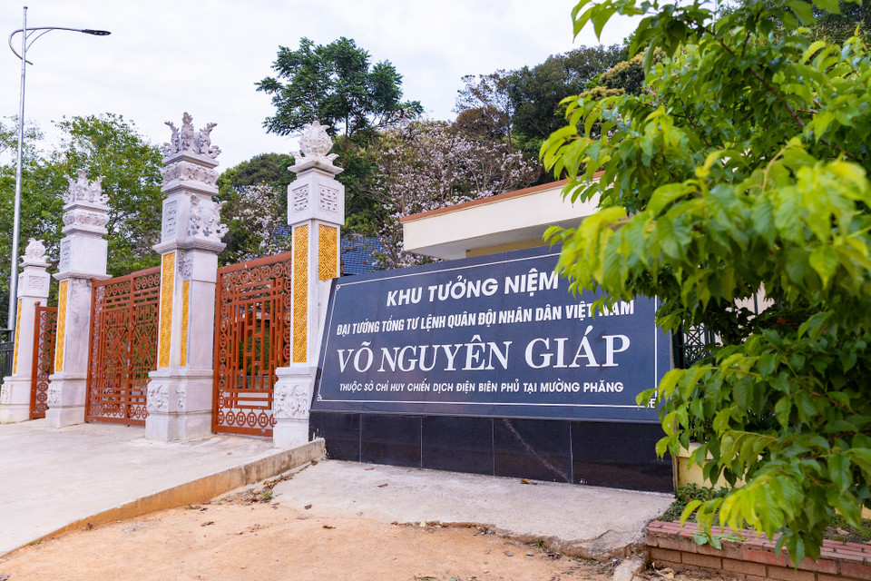 Xã Mường Phăng, huyện Điện Biên là nơi Đại tướng Võ Nguyên Giáp cùng Bộ Tổng tham mưu đã đưa ra nhiều quyết định quan trọng, thay đổi toàn bộ cục diện, làm nên chiến thắng Điện Biên Phủ "Lừng lẫy năm châu, chấn động địa cầu." (Ảnh: Minh Sơn/Vietnam+)