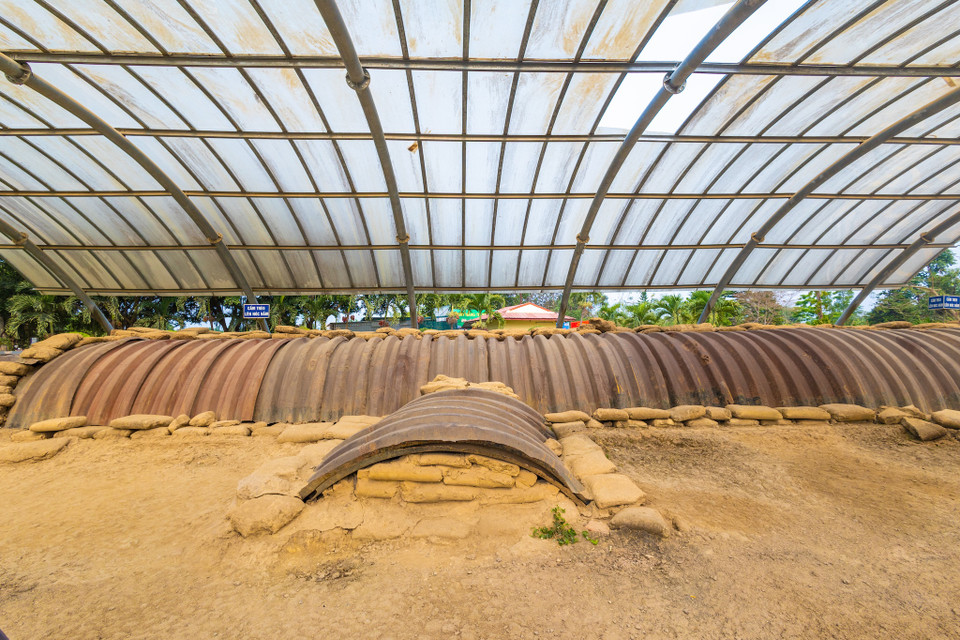 Vì là cơ quan "đầu não" nên hầm Đờ Cát được xây dựng với công sự kiên cố. Căn hầm được ví là “trái tim” và “linh hồn” tập đoàn cứ điểm Điện Biên Phủ của quân đội Pháp. (Ảnh: Minh Sơn/Vietnam+)