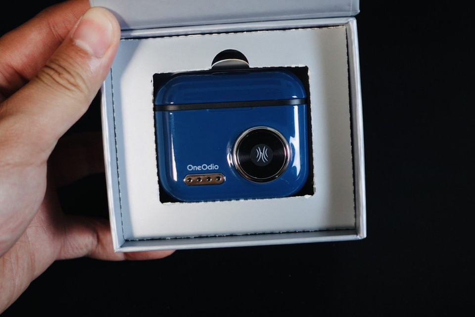 OneOdio F2 cũng là một trong những mẫu tai nghe không dây đáng chú ý khi sở hữu giá hợp lý và tính năng tốt. (Ảnh: PV/Vietnam+)