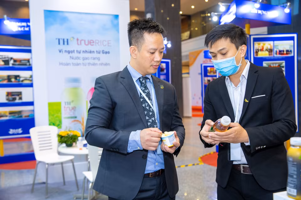 Đây cũng là hành động thiết thực, mang ý nghĩa nhân văn, thể hiện trách nhiệm của doanh nghiệp trong việc chung tay quảng bá hình ảnh đất nước với bạn bè quốc tế về một Việt Nam thịnh vượng, phát triển. (Ảnh: PV/Vietnam+)