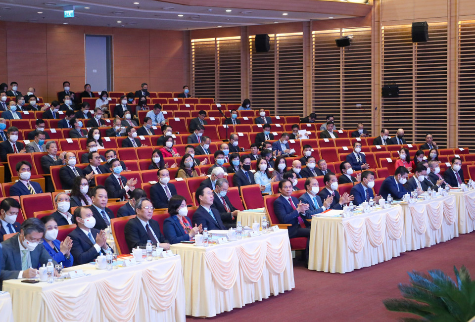 Đây cũng là sản phẩm nước tinh khiết đóng chai duy nhất phục vụ hội nghị. (Ảnh: PV/Vietnam+)