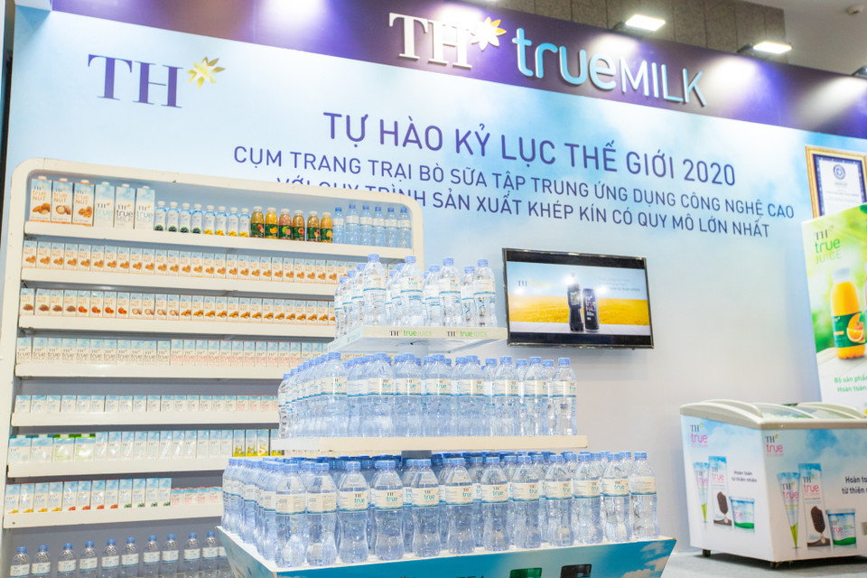 Gian hàng của TH True MILK được đặt tại vị trí gần với hội trường để đảm bảo các đại biểu được tham quan, thưởng thức các sản phẩm tươi ngon nhất. (Ảnh: PV/Vietnam+)