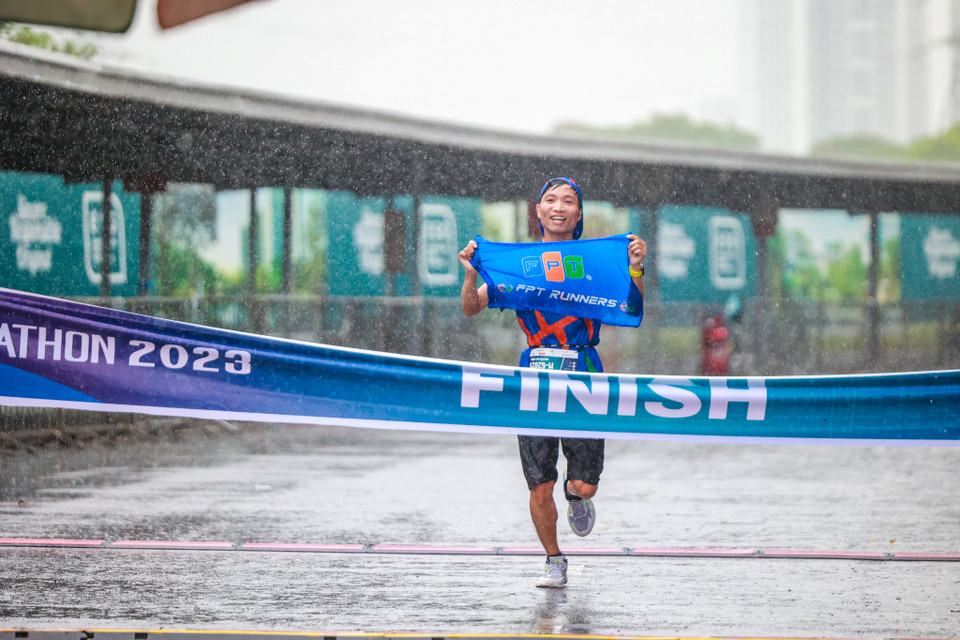 Trong năm thứ 2 diễn ra giải chạy, ban tổ chức cũng đã mở rộng thêm thành phần tham dự là những nhân viên ban truyền thông của các cơ quan, tập đoàn trên cả nước. (Ảnh: Minh Sơn/Vietnam+)