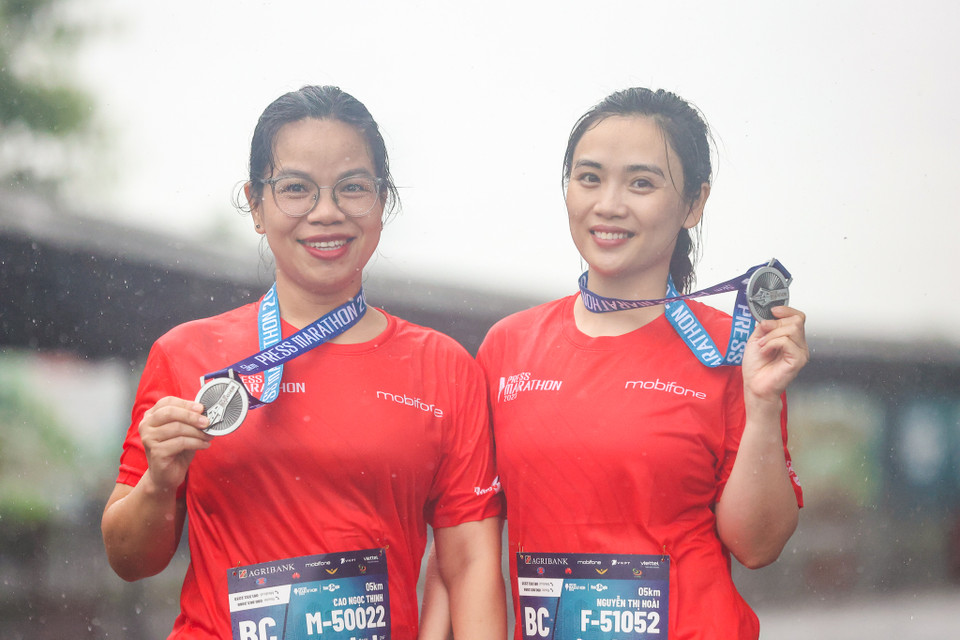 Những hình ảnh đẹp tại giải chạy Press Marathon. (Ảnh: Minh Sơn/Vietnam+)