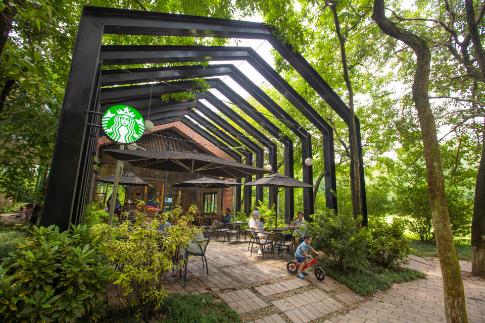 Đây là một trong những quán càphê hàng đầu tại Ecopark mà bạn không nên bỏ qua. (Ảnh: Minh Sơn/Vietnam+)
