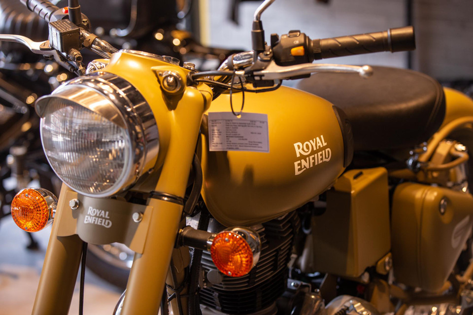 Mẫu xe Royal Enfield Classic 500 Desert Storm được mệnh danh là Bão cát sa mạc. (Ảnh: Minh Sơn/Vietnam+)
