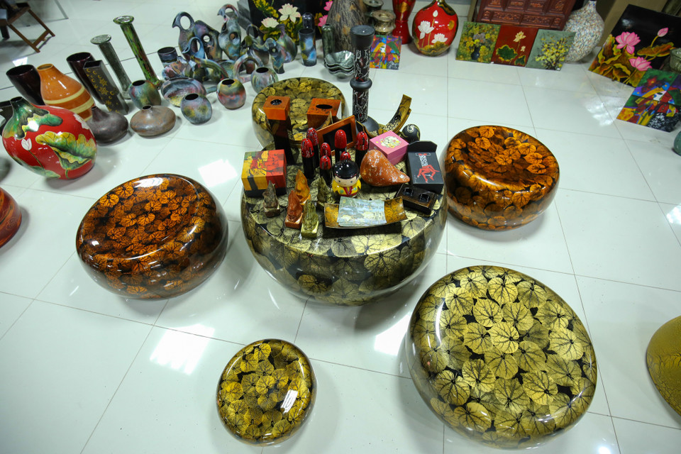 Triển lãm sẽ diễn ra từ 18h00 ngày 14/11 đến hết ngày 22/11/2015, tại tầng 5, Hanoi Creative City, số 1 Lương Yên, Hai Bà Trưng, Hà Nội. (Ảnh: Minh Sơn/Vietnam+)