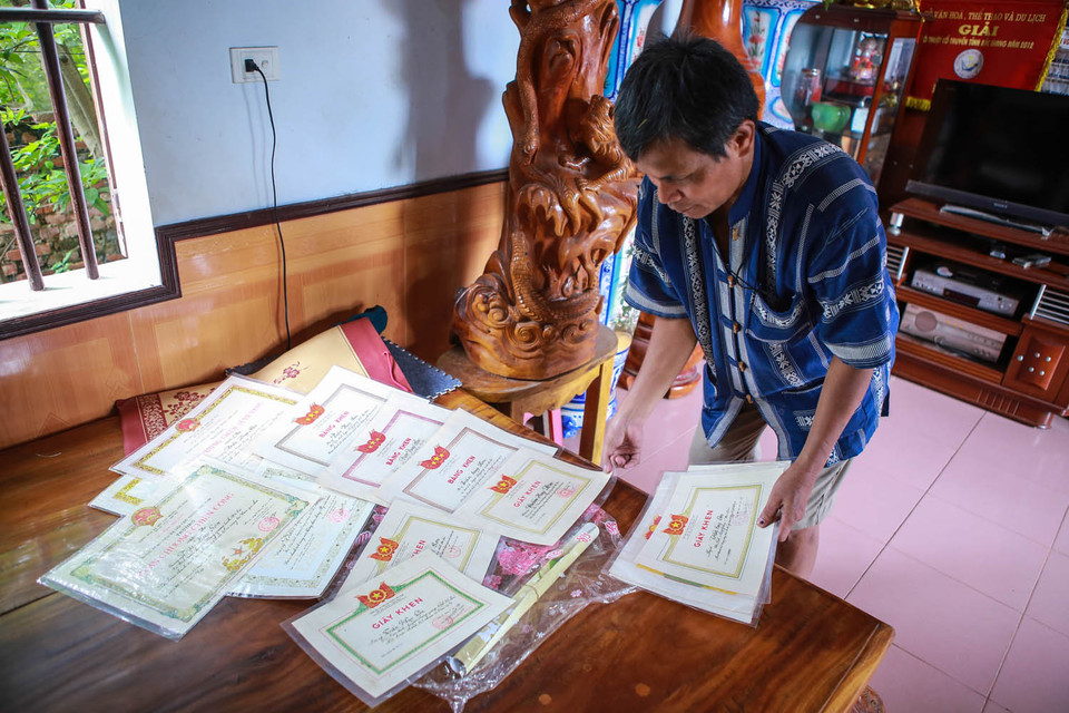 Ông nhập ngũ năm 1974, được huấn luyện võ thuật trở thành lính đặc công, rồi vào Nam chiến đấu, thuộc đơn vị 316 Biệt động thành, hoạt động ở khu Sài Gòn-Gia Định. (Ảnh: Minh Sơn/Vietnam+)