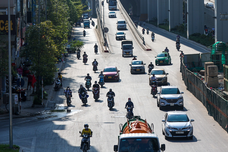 Một số tuyến đường trong nội đô cũng không ghi nhận tình trạng đông đúc. (Ảnh: PV/Vietnam+)