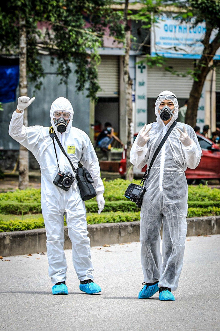 Nhiều phóng sự ảnh cảm động, ý nghĩa về cuộc chiến chống COVID-19 đã đến với hàng triệu người dân Việt Nam và nhận được sự thán phục của bạn bè quốc tế. (Ảnh: Việt Linh)