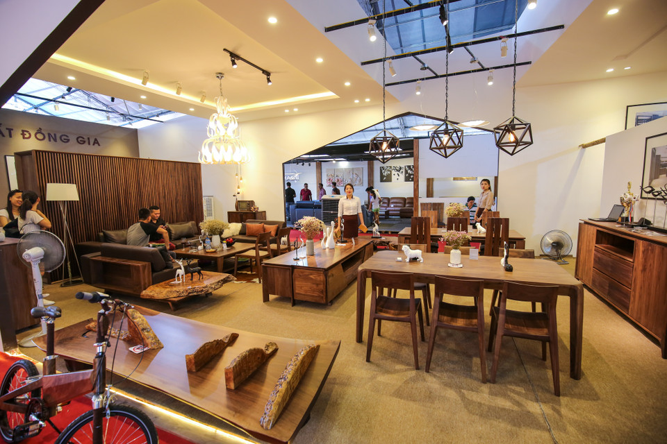 Một căn hộ với thiết kế hiện đại, sang trọng khiến những người đi qua phải trầm trồ. 