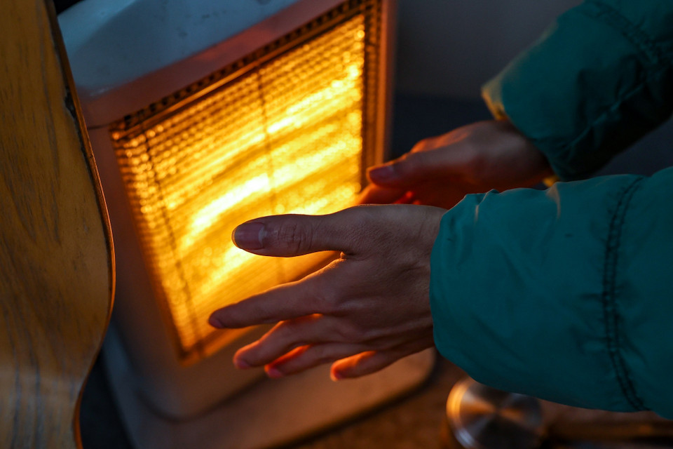 Ngày 20/2, bộ phận không khí lạnh mạnh tăng cường, ảnh hưởng đến Hà Nội và các tỉnh phía Bắc. (Ảnh: Minh Sơn/Vietnam+)