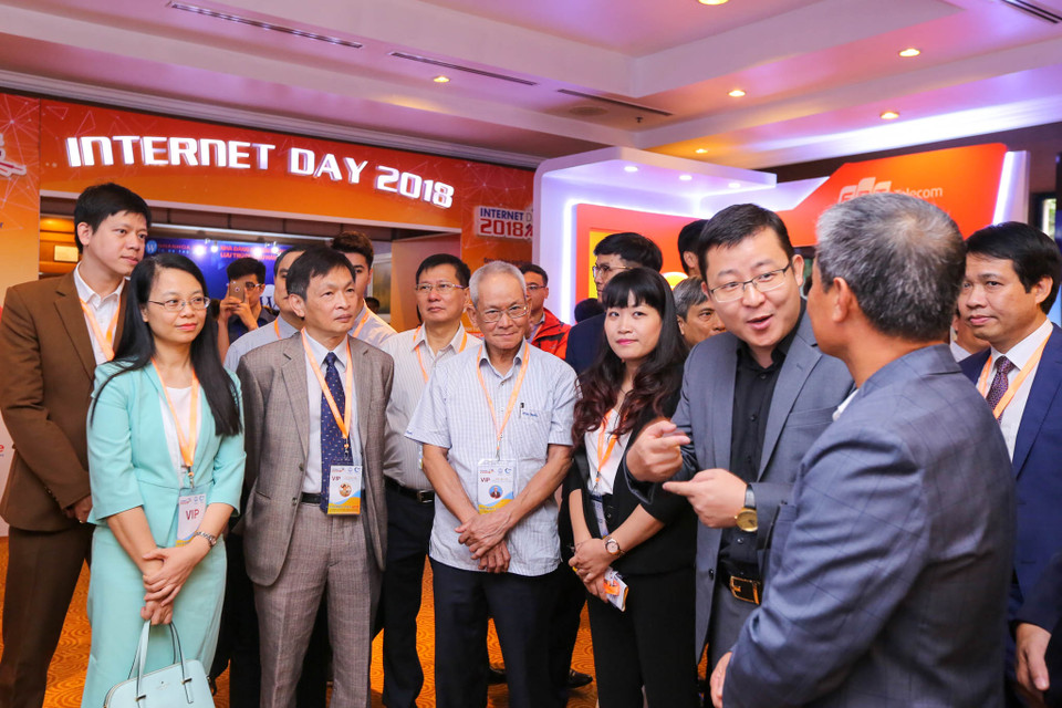 Sáng 5/12 tại Hà Nội đã chính thức khai mạc Ngày Internet Việt Nam - Internet Day 2018 với chủ đề 'Internet và Hệ sinh thái số Việt Nam'. (Ảnh: Minh Sơn/Vietnam+)
