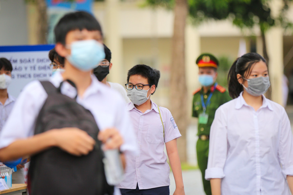 Đề thi năm nay cấu trúc vẫn như mọi năm gồm hai phần văn học và nghị luận xã hội. (Ảnh: Minh Sơn/Vietnam+)