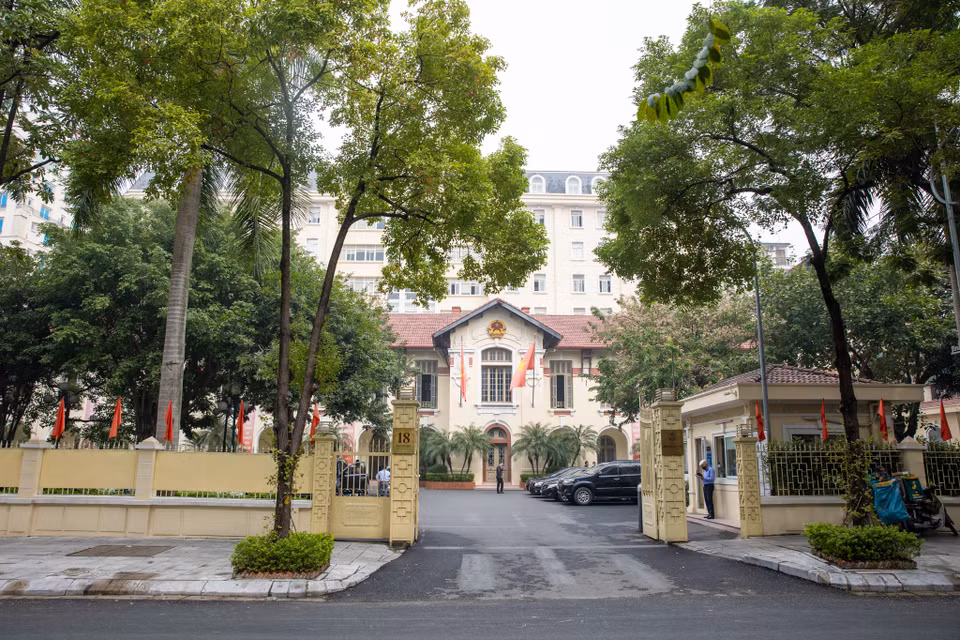 Ngày nay, số nhà 18 Nguyễn Du đã trở thành trụ sở của Bộ Thông tin và Truyền thông. (Ảnh: Minh Sơn/Vietnam+)