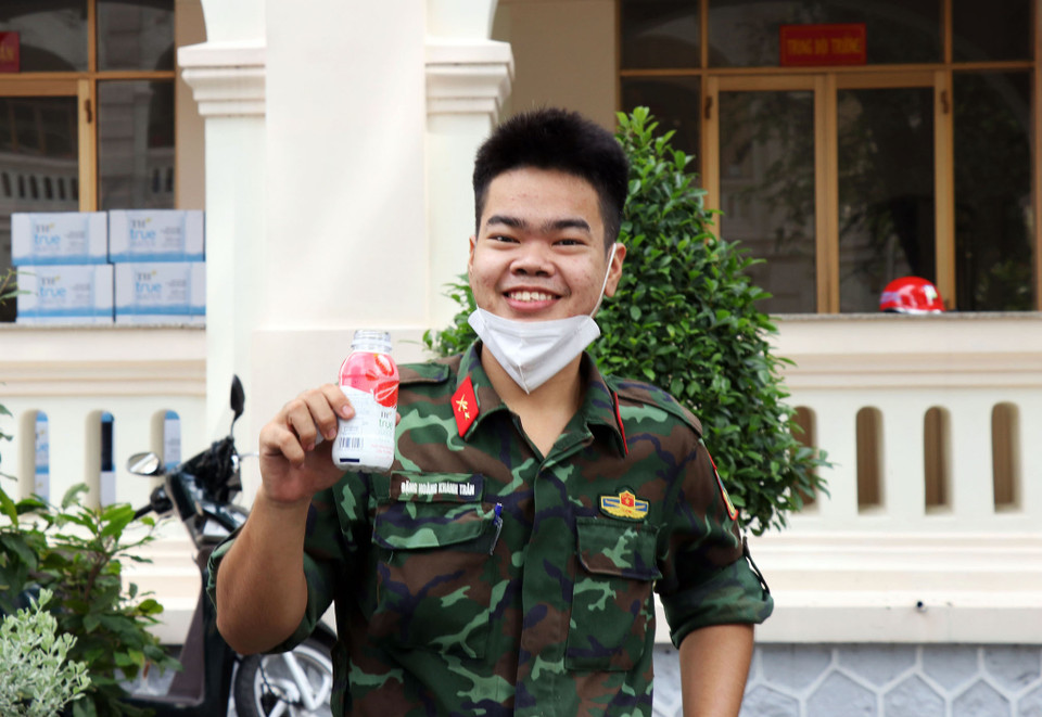 Tập đoàn mong muốn, những sản phẩm hoàn toàn tự nhiên, tốt cho sức khỏe của TH sẽ góp phần chia sẻ khó khăn với người dân trong những ngày giãn cách xã hội, chung tay cùng thành phố nhanh chóng đẩy lùi dịch bệnh. (Ảnh: PV/Vietnam+)