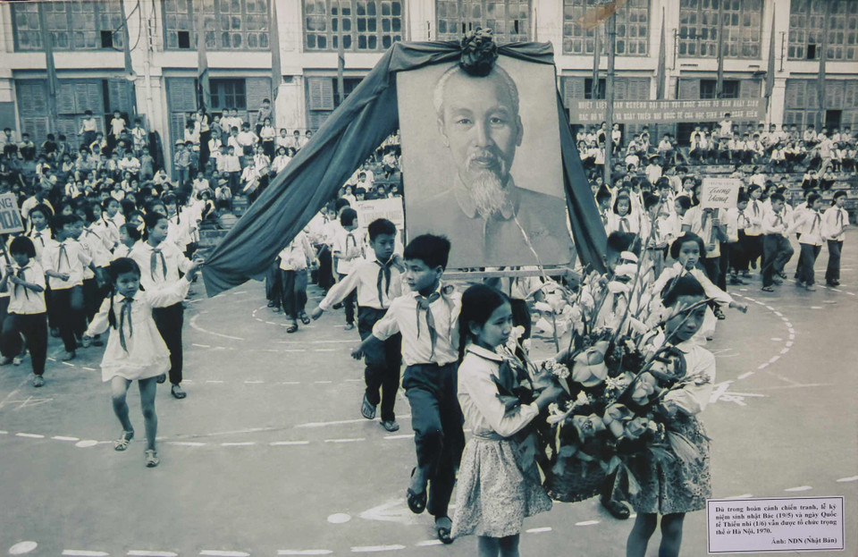 Dù trong mọi hoàn cảnh, lễ kỷ niệm sinh nhật Bác (19/5) và quốc tế Thiếu nhi (1/6) vẫn được tổ chức long trọng. 