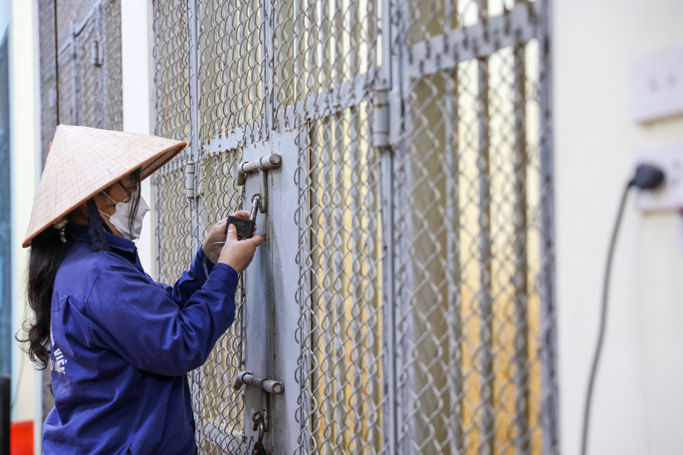 Trung tâm hiện có 9 cá thể hổ, đa phần thuộc giống hổ Đông Dương và chia làm 2 khu vực: Khu vực chăn nuôi hổ trưng bày và khu vực chăn nuôi hổ sinh sản. (Ảnh: Minh Sơn/Vietnam+)