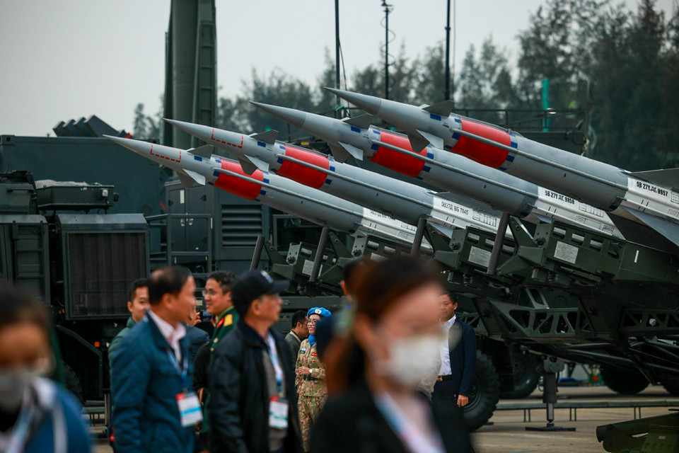 Tổ hợp tên lửa phòng không S125-2TM của Quân đội nhân dân Việt Nam. S125-2TM là tổ hợp tên lửa phòng không dùng tiêu diệt tất cả các vũ khí trên không tiên tiến của đối phương trong tình huống nhiễu phức tạp. (Ảnh: Vietnam+)