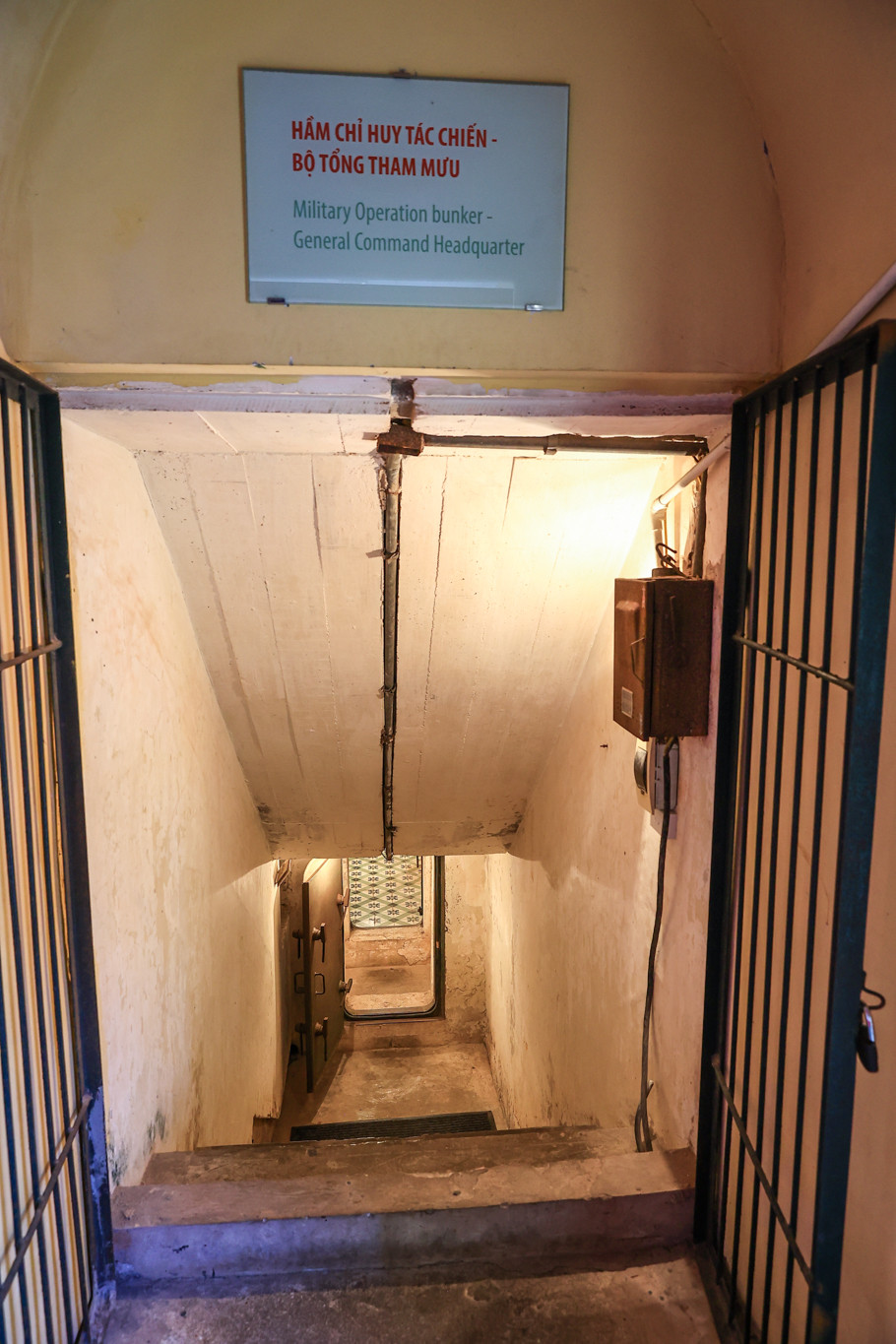 Hầm chỉ huy Tác chiến T1 là công trình Sở chỉ huy tác chiến của Bộ Tổng Tham mưu. Đây là công trình giữ vai trò đặc biệt quan trọng của cơ quan quân sự tối cao của Đảng, của nhà nước để chỉ huy toàn quân. (Ảnh: Minh Sơn/Vietnam+)