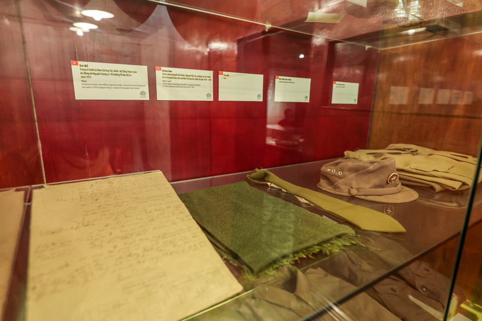 Có thể nói căn hầm như một chứng nhân lịch sử 12 ngày đêm đánh B52 trên bầu trời Hà Nội. (Ảnh: Minh Sơn/Vietnam+)