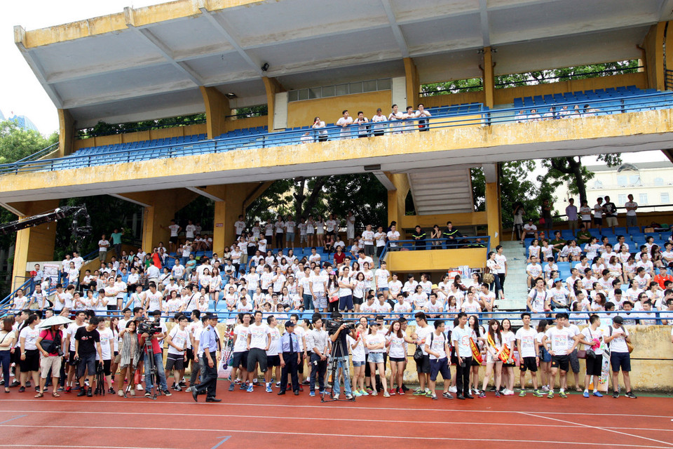 Ước tính có khoảng hơn 1.000 người tham gia giải chạy từ thiện này. (Ảnh: Doãn Đức/Vietnam+)