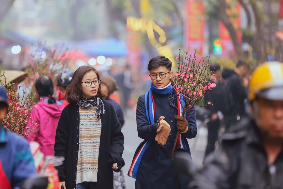 Hoạt động này cũng sẽ góp phần rất lớn vào việc bảo tồn, quảng bá và phát huy giá trị các giá trị di sản văn hóa phi vật thể, gìn giữ nét đẹp văn hóa của người Hà Nội đến bạn bè trong nước và quốc tế. (Ảnh: Minh Sơn/Vietnam+)