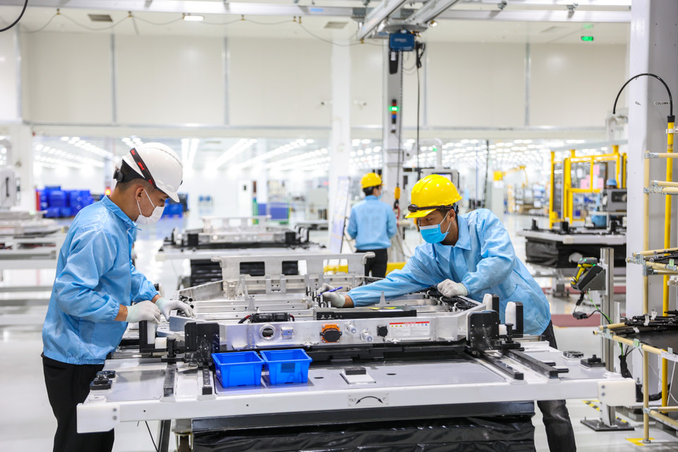 Toàn bộ hạ tầng của nhà máy gồm các phân xưởng đúc linh kiện, hàn tổ hợp và đóng gói sẽ được xây dựng nhằm đảm bảo đạt công suất 100.000 pack pin/năm. (Ảnh: Minh Sơn/Vietnam+)
