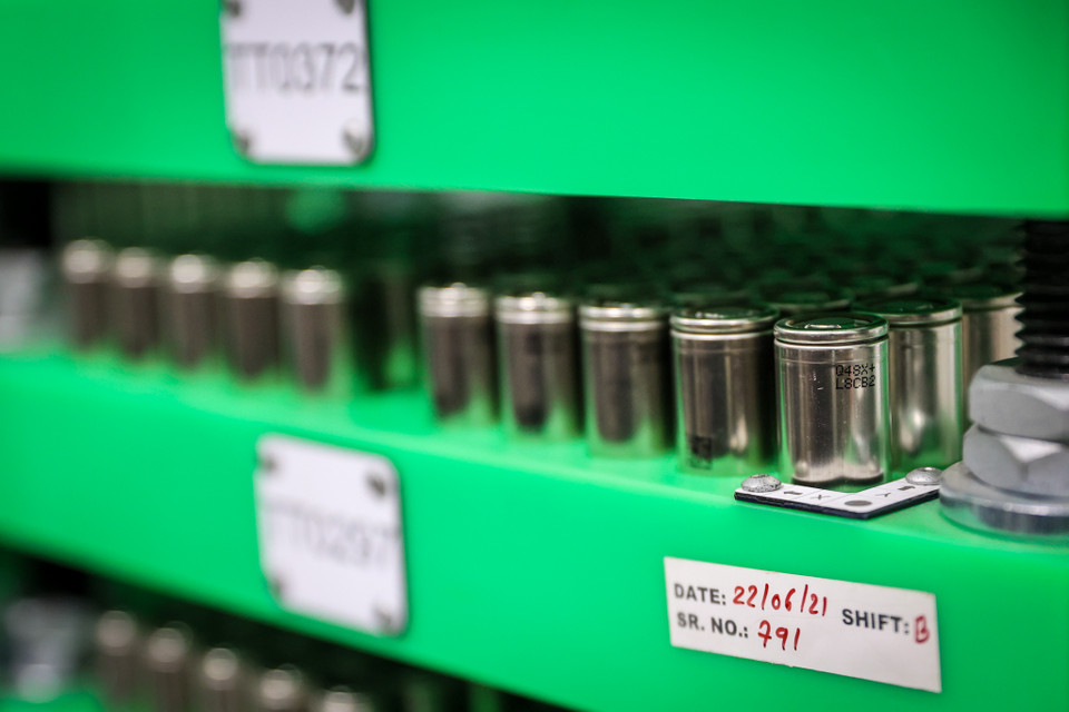 Bộ pin được xem là 'trái tim năng lượng' của ôtô điện. (Ảnh: Minh Sơn/Vietnam+)