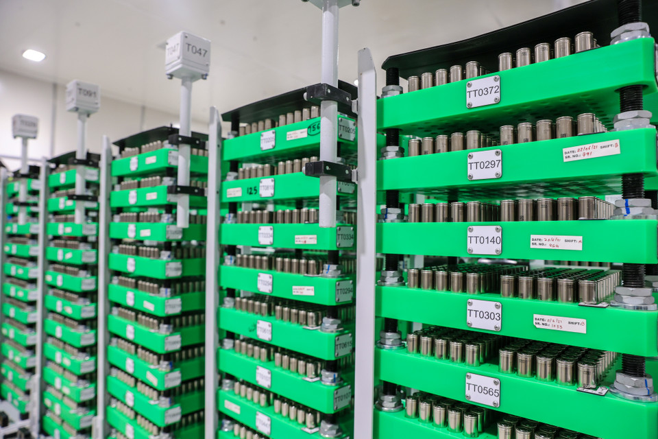 Trên mẫu ôtô điện VF e34, pin là cấu phần chiếm tới 30% giá thành. (Ảnh: Minh Sơn/Vietnam+)