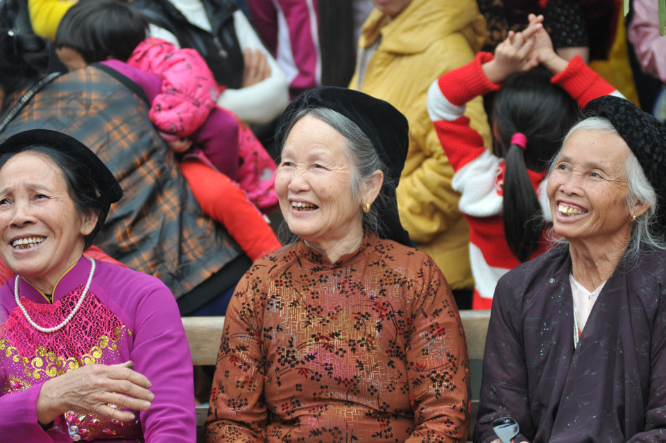 Lễ hội nhằm thể hiện nguyện vọng của người dân: cầu cho mưa thuận gió hòa, cây cối tốt tươi, mùa màng bội thu. (Ảnh: PV/Vietnam+) 