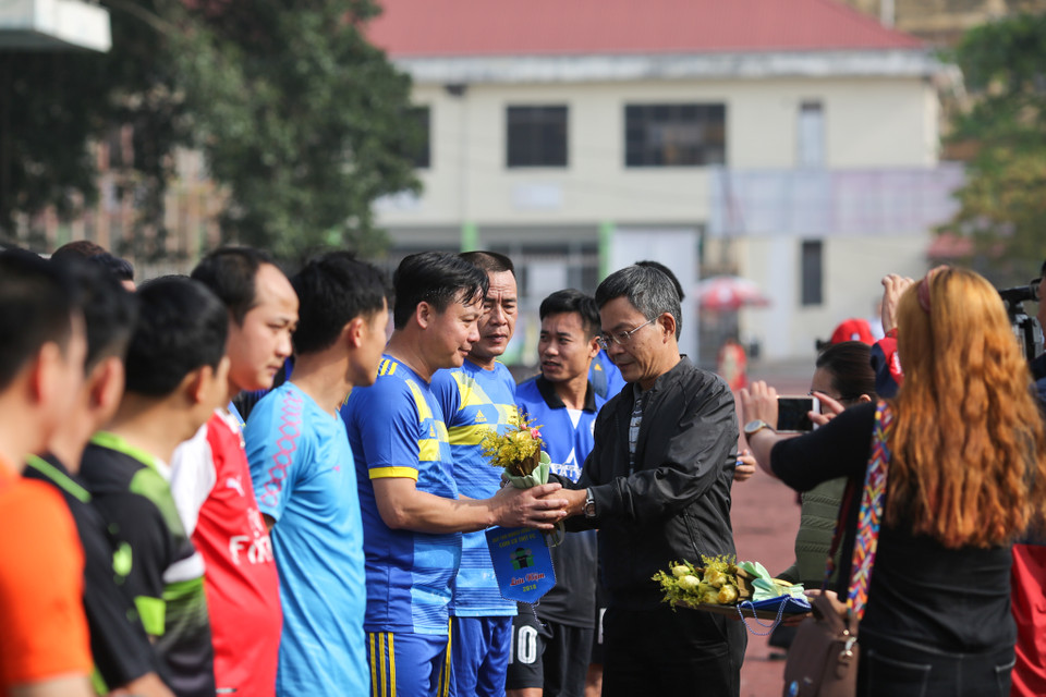 Ban tổ chức giải cho hay, đây là một hoạt động từ thiện nhưng cũng là một hoạt động thể thao, là một sân chơi giải trí. Trên thực tế, các đội bóng quanh năm vẫn tham gia giao lưu với nhau. (Ảnh: Minh Sơn/Vietnam+)