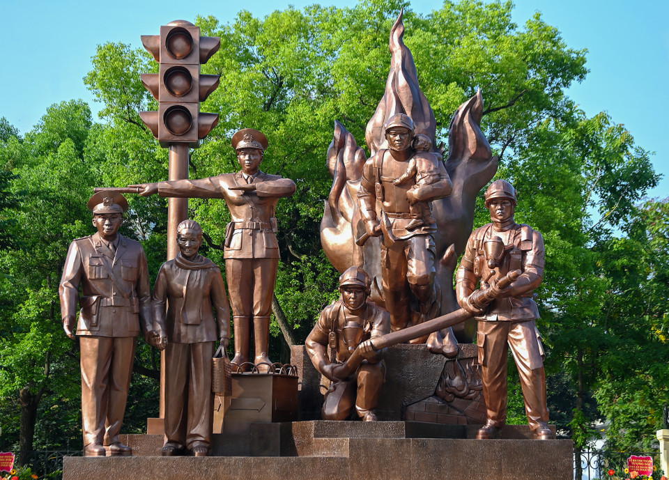 Đây là công trình chào mừng kỷ niệm 60 năm Ngày truyền thống lực lượng Công an Nhân dân. (Ảnh: PV/Vietnam+)