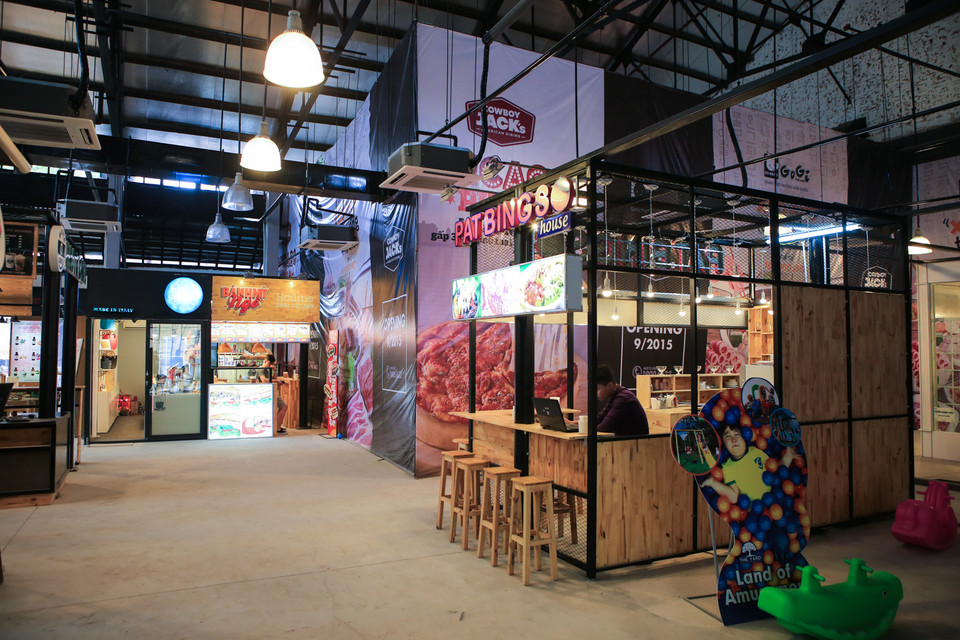 Địa điểm mới này được cho là rộng rãi và thoáng mát hơn nhiều so với khu X98 ở phố Hoàng Cầu. (Ảnh: PV/Vietnam+)